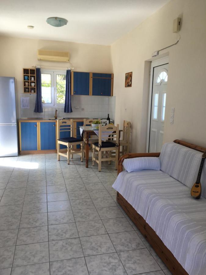 Evangelia House Sea View Apartments Agia Pelagia  Экстерьер фото